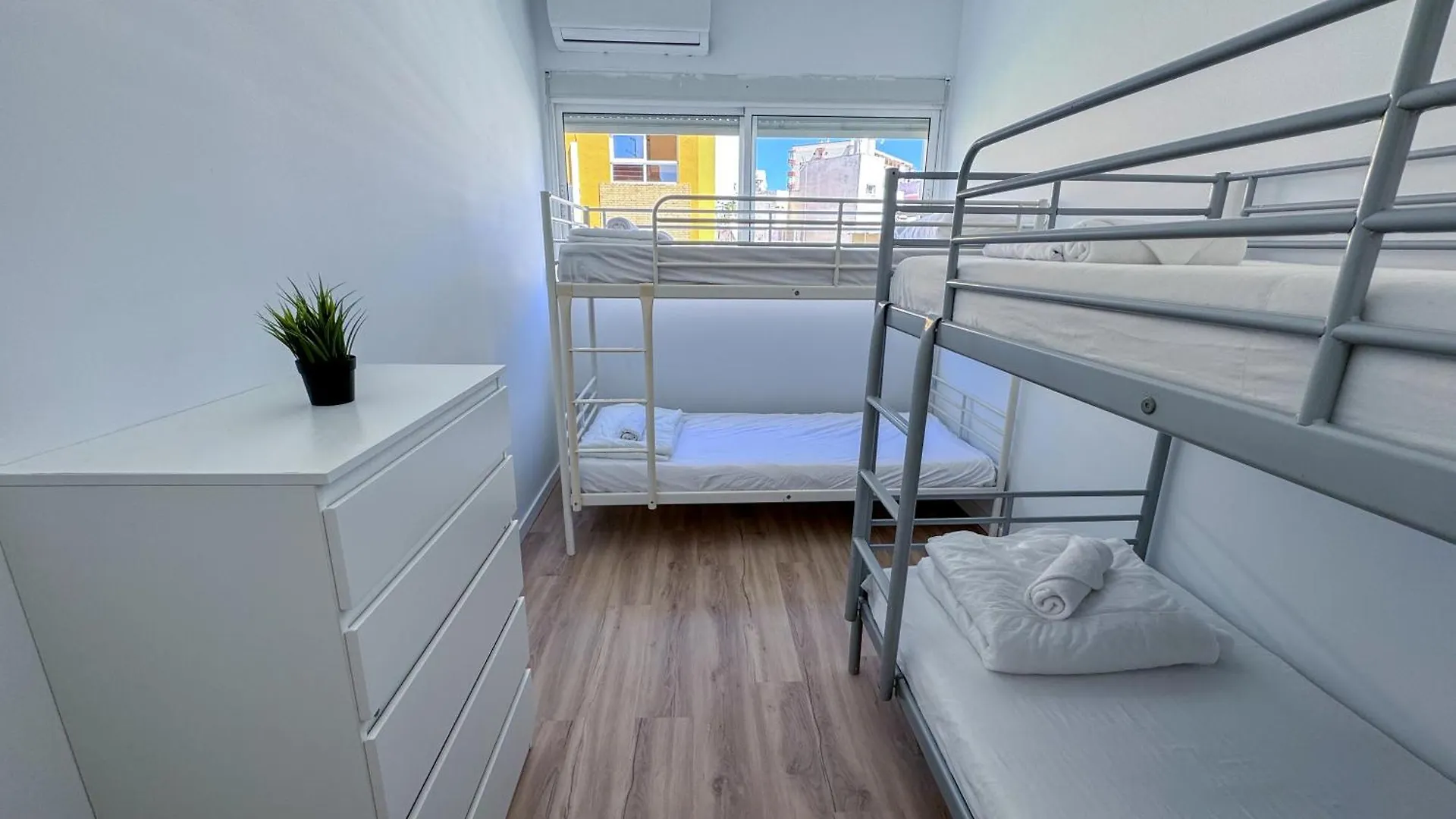 Muede Hostel Torremolinos Guest house