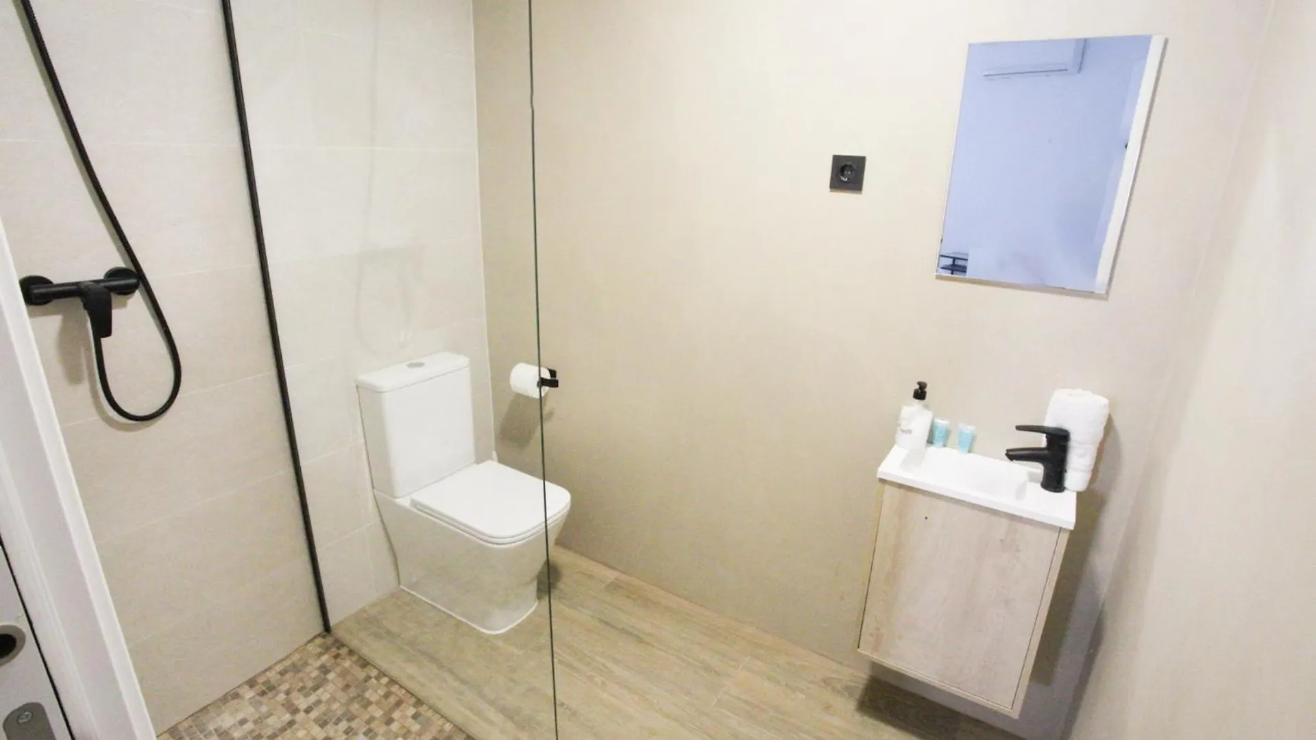Muede Hostel Torremolinos Spain